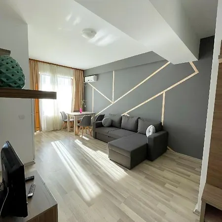 Summerland Beach Apartmán *